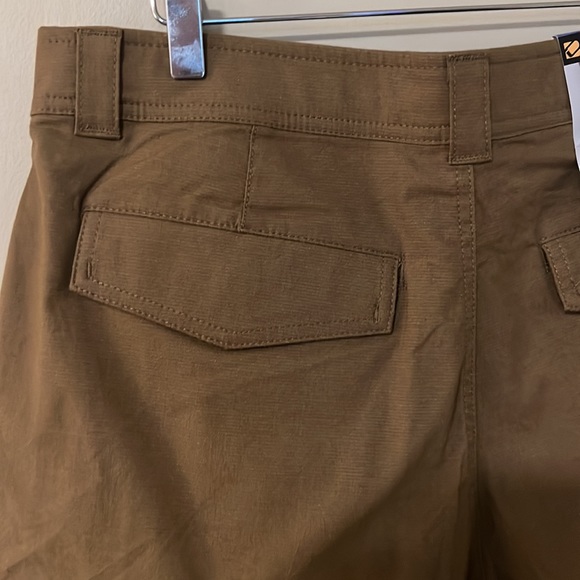 Men’s BC Clothing Co. Cargo Shorts | Size 36, 38 available - Picture 4 of 11